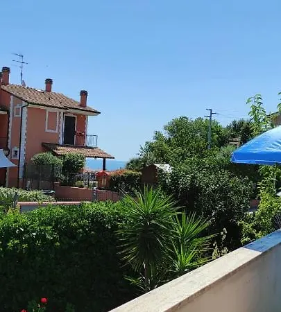 La Casa Di Sandra Hébergement de vacances Porto Potenza Picena